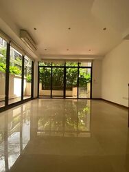Holland Link (D10), Terrace #618843071